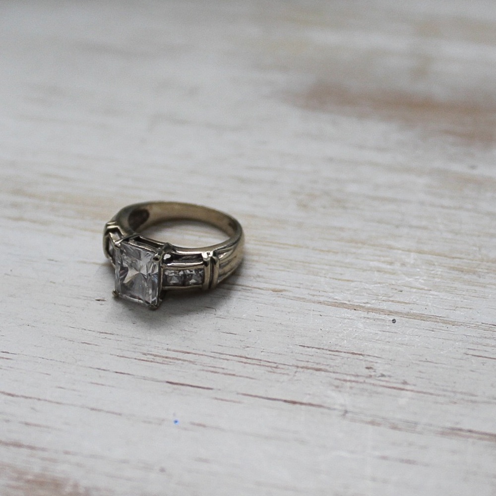 14K Silver Bling Ring